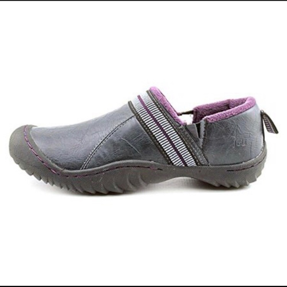 NWOT Jambu slip on shoes